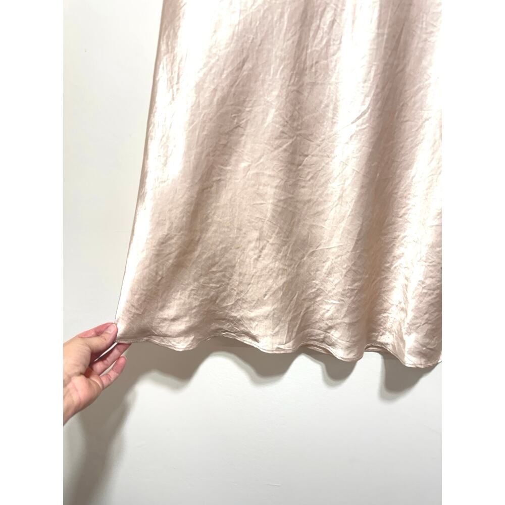 Aritzia Babaton Slip Satin Midi Skirt Size 4 in Denude Color NWOT - Picture 8 of 11